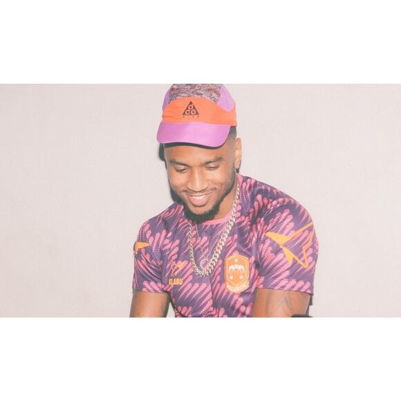 Klabu Kalobeyei Spirit Away Top Sz. XL NWT Kenya - Picture 7 of 11